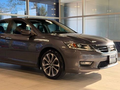 Used 2013 Honda Accord Sport image 5