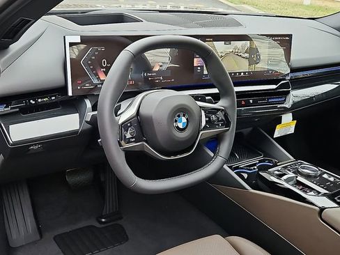 New 2026 BMW 530i xDrive AWD/4WD image 21