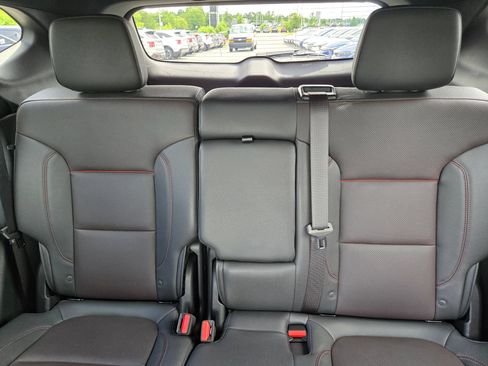 Used 2024 Chevrolet Blazer RS w/ Driver Confidence II Package FWD image 13