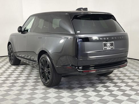 New 2026 Land Rover Range Rover SE image 3