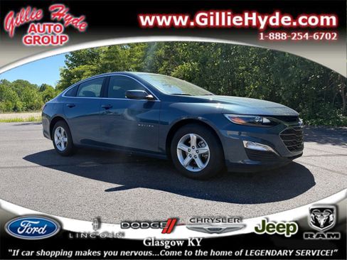 Used 2025 Chevrolet Malibu LS FWD image 1