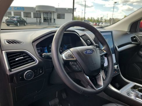 Used 2024 Ford Edge SEL w/ Convenience Package AWD/4WD image 21
