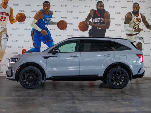 Used 2023 Kia Sorento SX AWD/4WD image 18