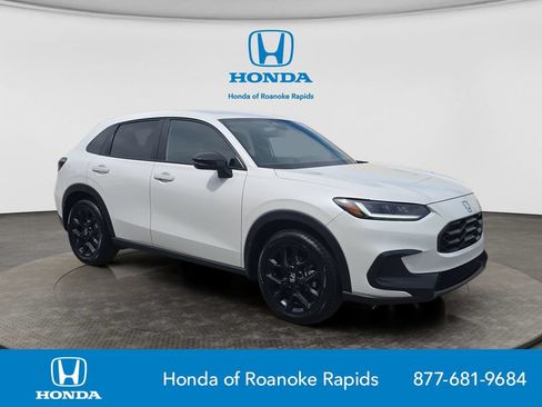 Used 2025 Honda HR-V Sport image 7