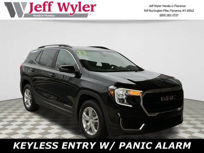 Used 2023 GMC Terrain SLE w/ Driver Convenience Package