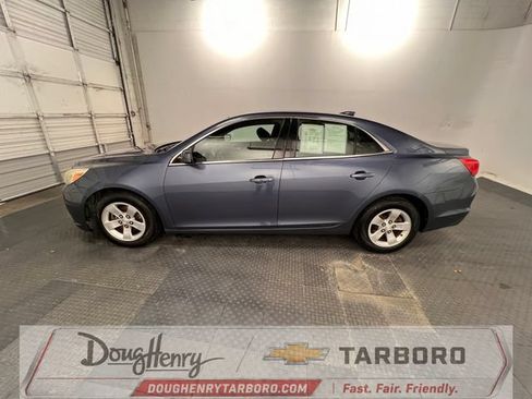 Used 2015 Chevrolet Malibu LT FWD image 6