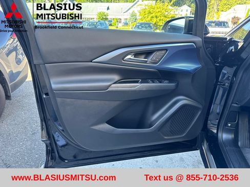 Used 2025 Chevrolet Equinox EV LT w/ Convenience Package II FWD image 18