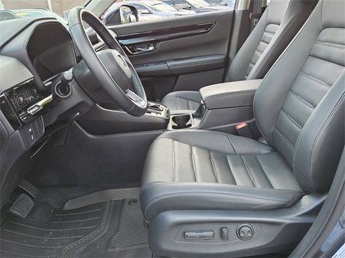 Used 2025 Honda CR-V EX-L image 6