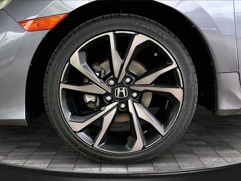 Used 2020 Honda Civic Sport image 30