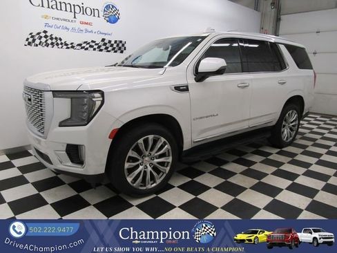 Used 2022 GMC Yukon Denali AWD/4WD image 12