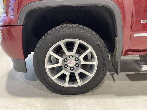 Used 2017 GMC Sierra 1500 Denali AWD/4WD image 10