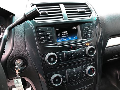 Used 2017 Ford Explorer 4WD Police Interceptor image 27