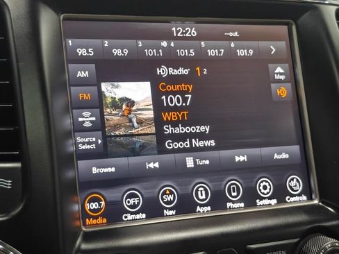 Used 2018 Jeep Grand Cherokee Overland AWD/4WD image 40