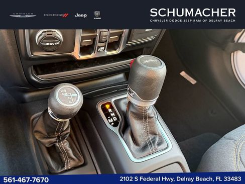New 2026 Jeep Gladiator Sport AWD/4WD image 16