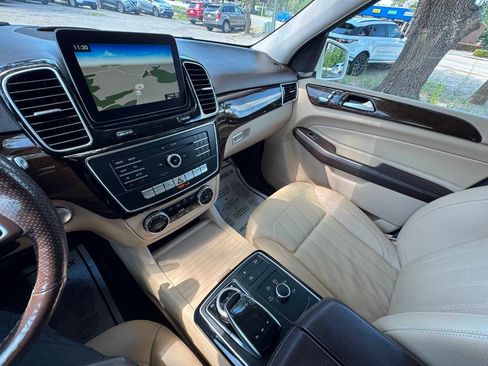 Used 2017 Mercedes-Benz GLE 350 4MATIC image 19