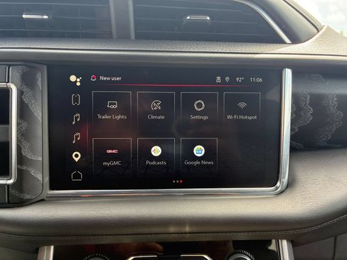 Used 2023 GMC Yukon Denali AWD/4WD image 17