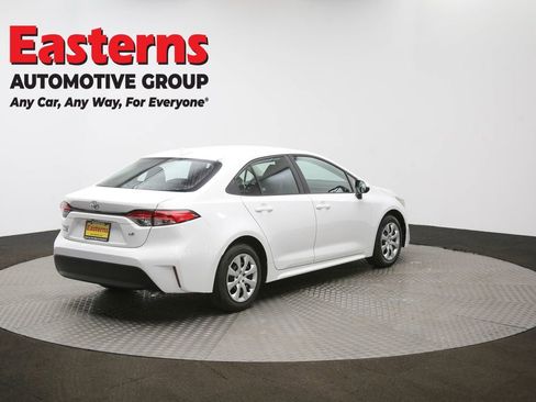 Used 2024 Toyota Corolla LE image 39