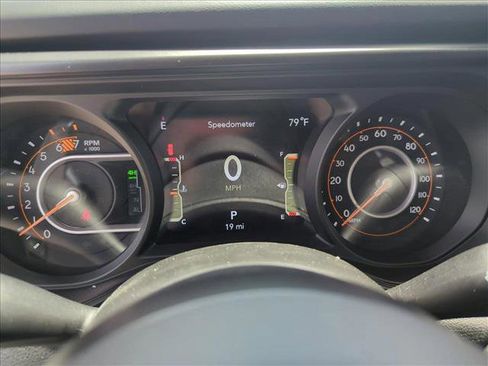 New 2025 Jeep Wrangler Unlimited Rubicon 392 image 11