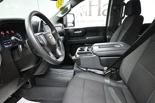 Used 2025 Chevrolet Silverado 2500 Custom w/ Custom Convenience Package AWD/4WD image 16