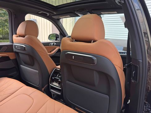 Used 2026 BMW X5 xDrive50e w/ Executive Package AWD/4WD image 42
