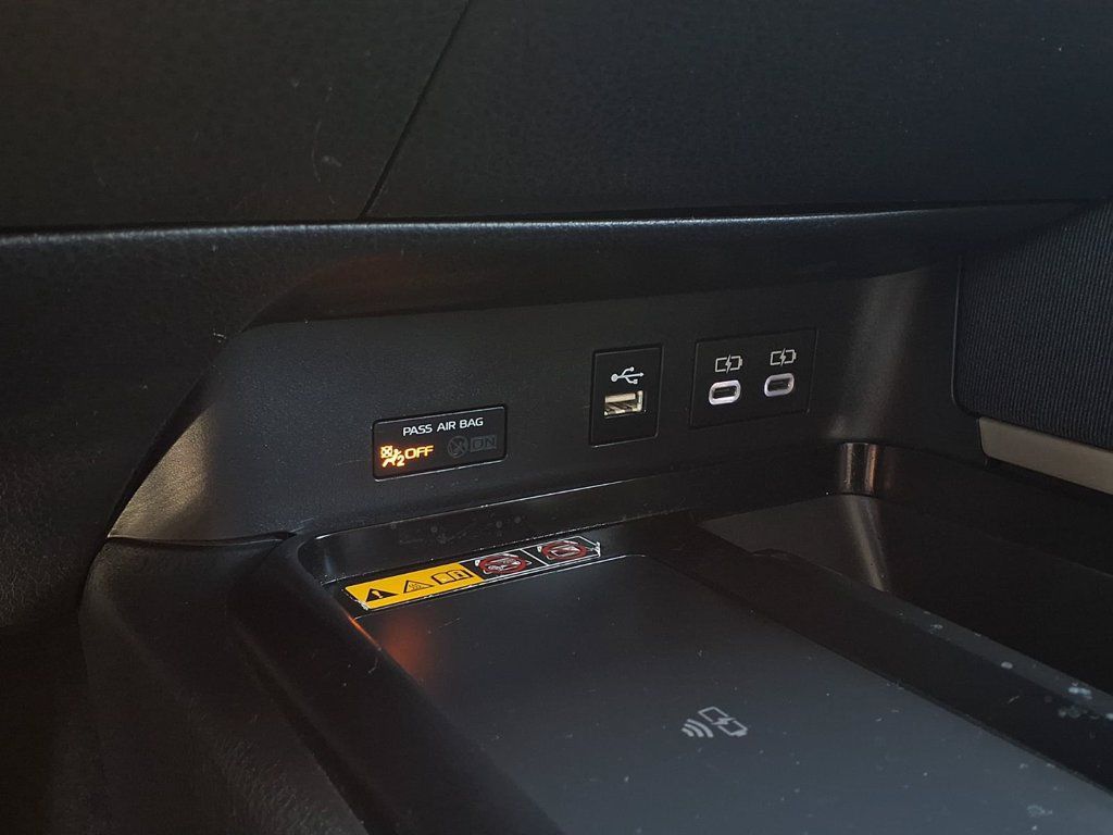Certified 2025 Toyota Camry LE FWD image 13