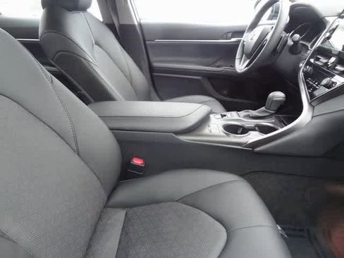 Used 2024 Toyota Camry XSE w/ Cold Weather Package image 11