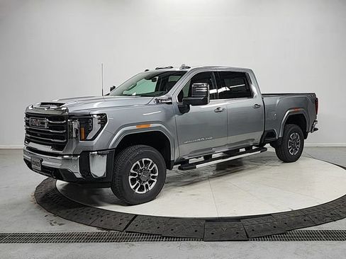 New 2026 GMC Sierra 2500 SLT w/ SLT Premium Package AWD/4WD image 3