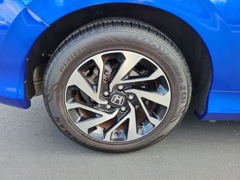 Used 2018 Honda Civic LX image 5