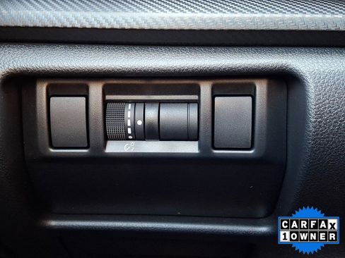 Certified 2025 Subaru Crosstrek 2.0i Premium image 22