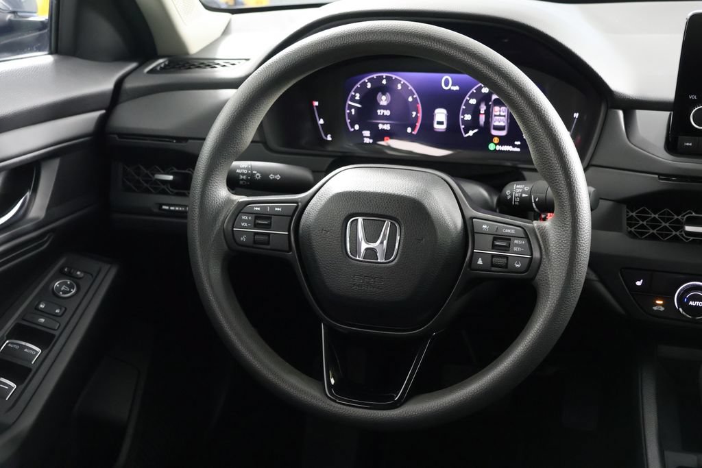 Used 2024 Honda Accord EX image 10