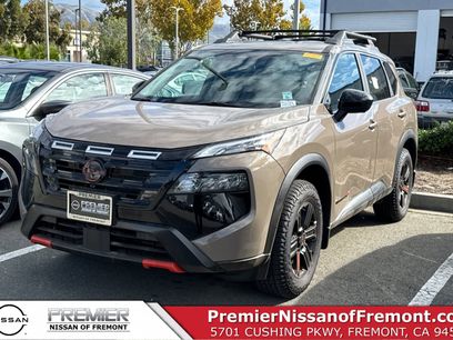 Used 2025 Nissan Rogue SV