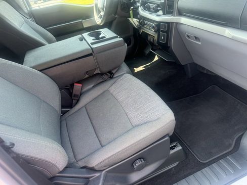 Used 2022 Ford F150 XLT w/ Trailer Tow Package image 12