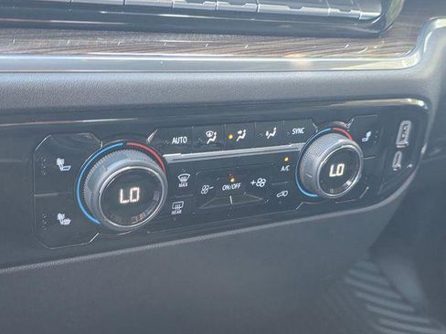 Used 2024 Chevrolet Silverado 1500 LT AWD/4WD image 64