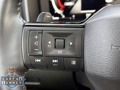 Used 2025 Nissan Rogue Platinum w/ Tech Package AWD/4WD image 26