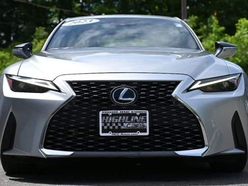 Used 2023 Lexus IS 300 AWD w/ Premium Package image 9