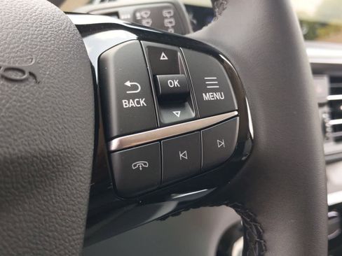 New 2024 Ford Escape SE FWD image 25