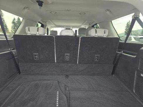 Used 2025 Ford Expedition Max Platinum image 12