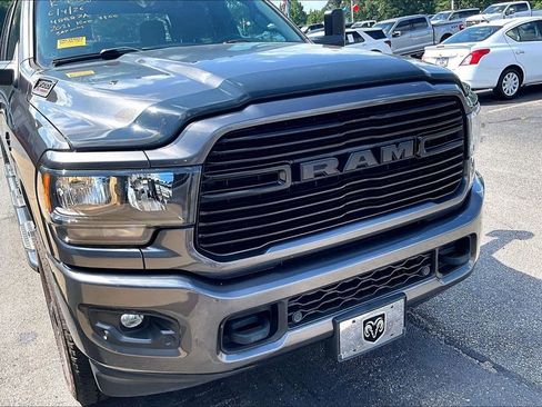 Used 2021 RAM 3500 Big Horn w/ Night Edition AWD/4WD image 5