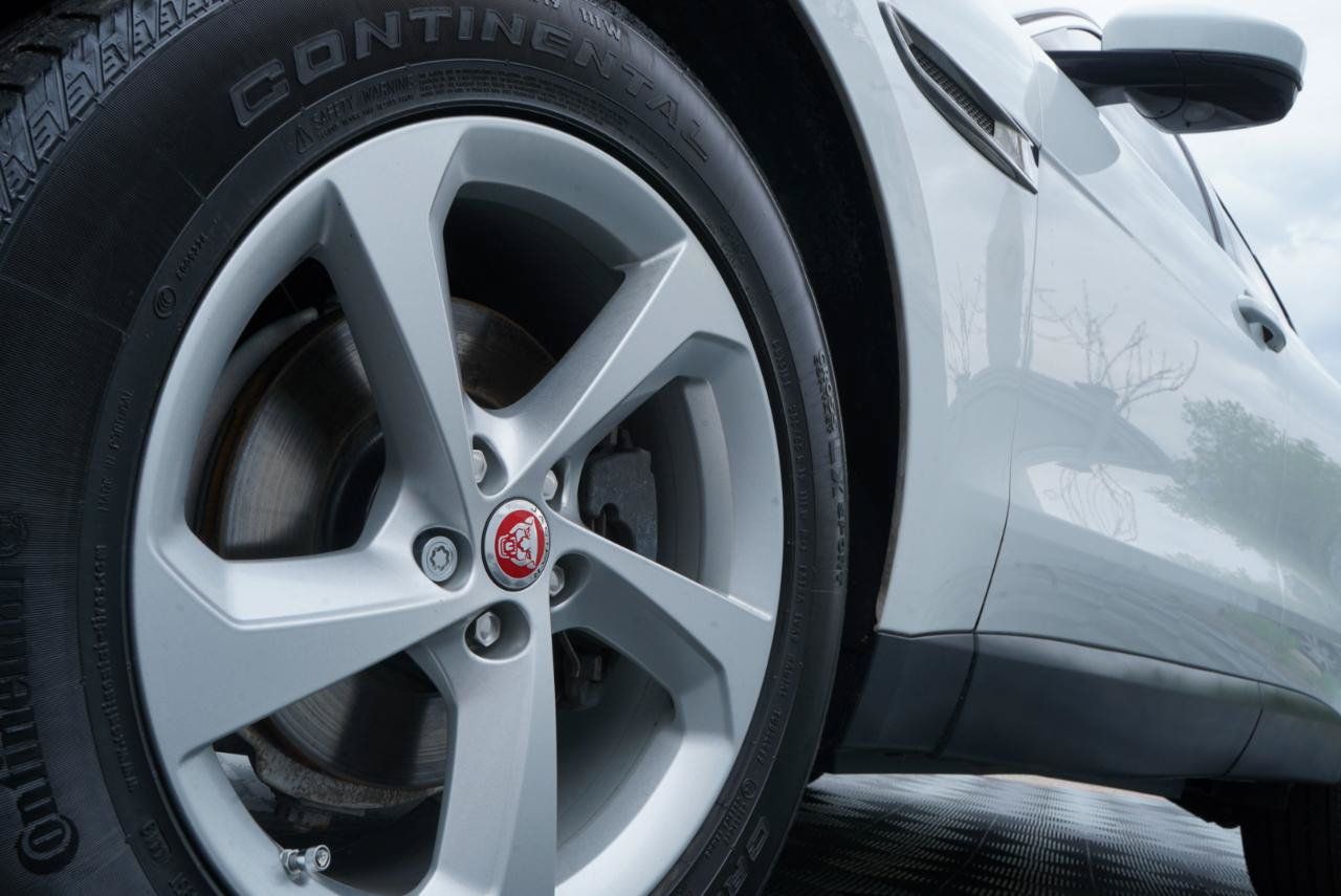 Used 2020 Jaguar F-PACE Premium AWD/4WD image 90