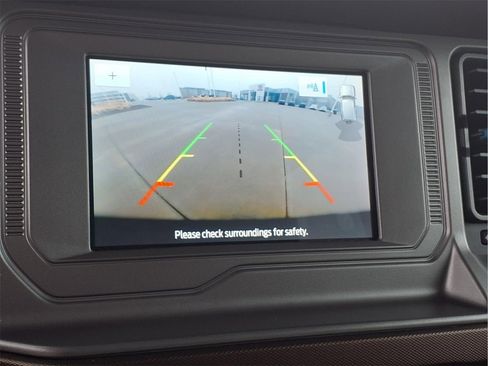 Used 2023 Ford Bronco Outer Banks image 19