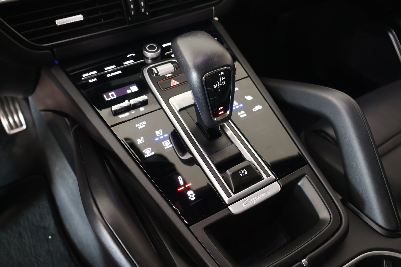Certified 2023 Porsche Cayenne GTS AWD/4WD image 8