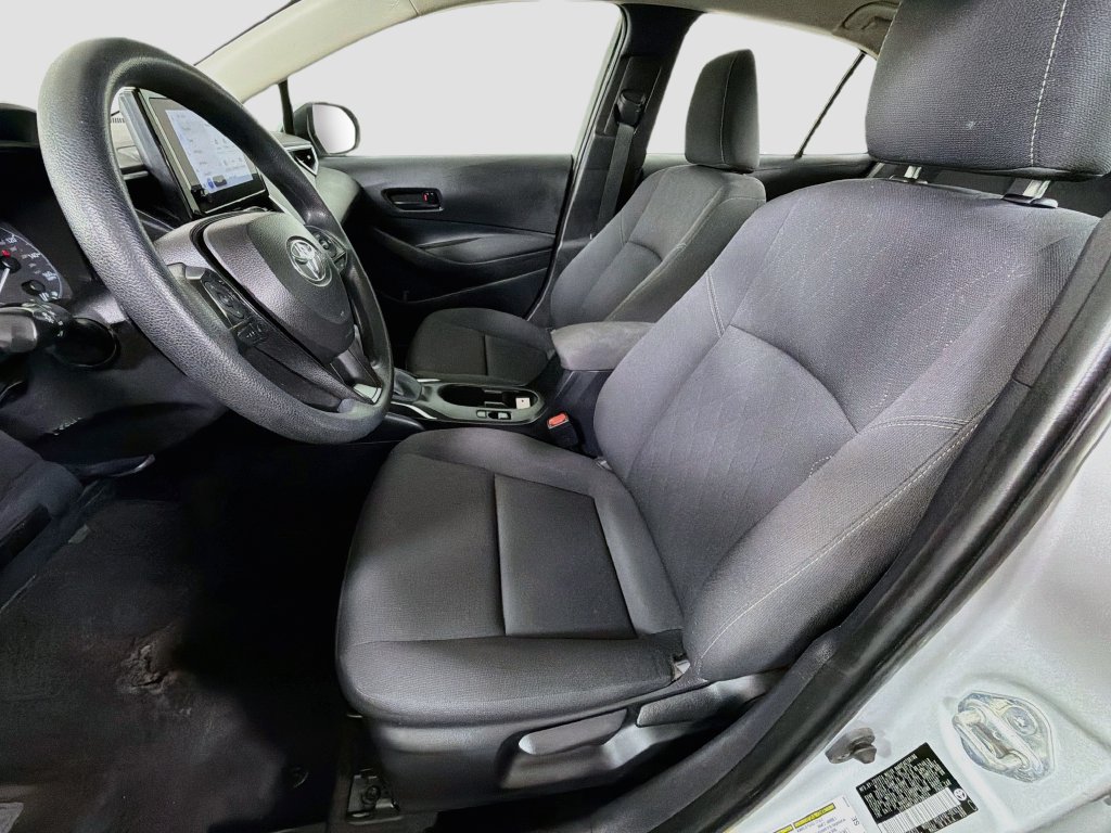 Used 2024 Toyota Corolla LE FWD image 12