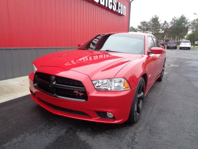 Used 2014 Dodge Charger R/T w/ Blacktop Package