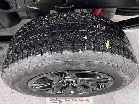 New 2026 Chevrolet Silverado 1500 Custom Trail Boss w/ Dark Appearance Package image 22