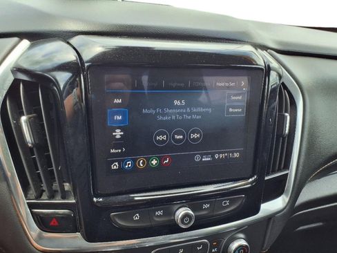 Used 2021 Chevrolet Traverse LT AWD/4WD image 21