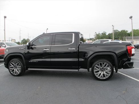 Used 2024 GMC Sierra 1500 Denali Ultimate AWD/4WD image 6