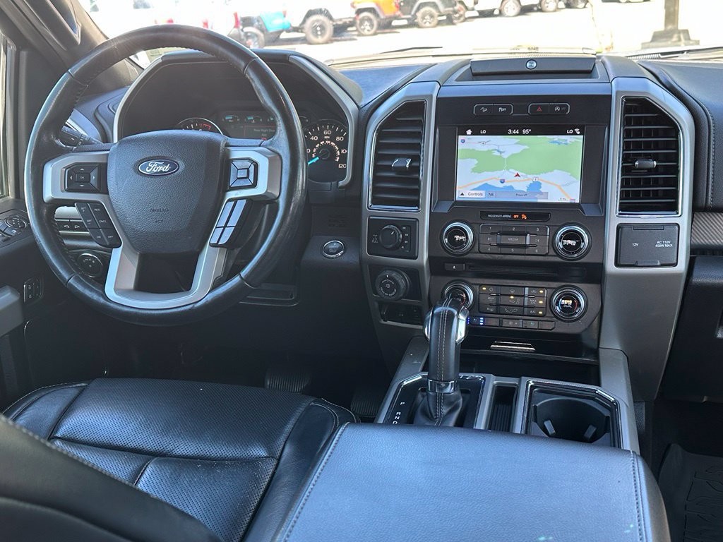 Used 2018 Ford F150 Lariat w/ Equipment Group 502A Luxury AWD/4WD image 25