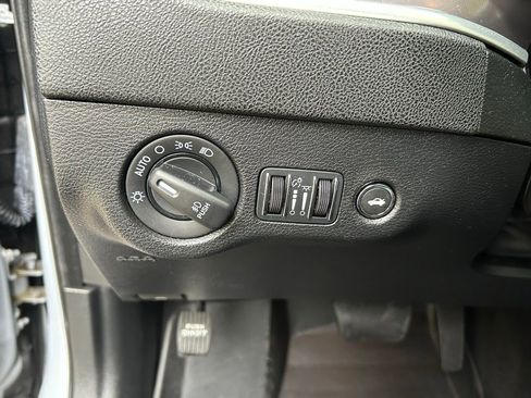 Used 2022 Dodge Charger GT w/ Blacktop Package image 45