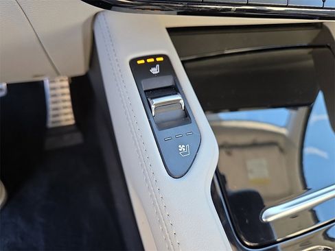 Certified 2024 Kia Telluride SX Prestige image 25