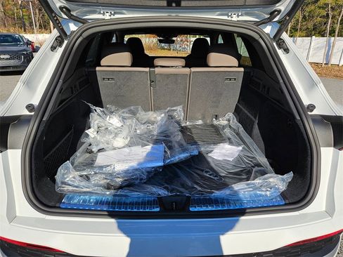 New 2025 Audi Q5 Premium Plus image 22